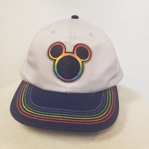 DISNEY exclusive Love pride Hat NWT